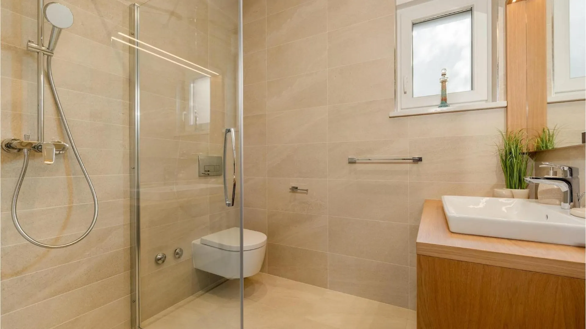 Holiday home Villa Laurea Drenje  Croatia