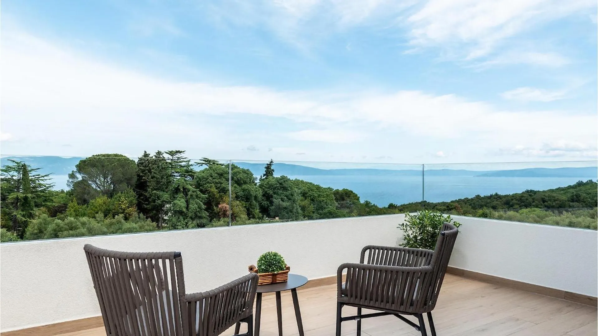 Holiday home Villa Laurea Drenje